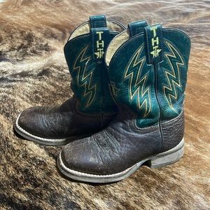 Tin Haul “Bullhide” boots